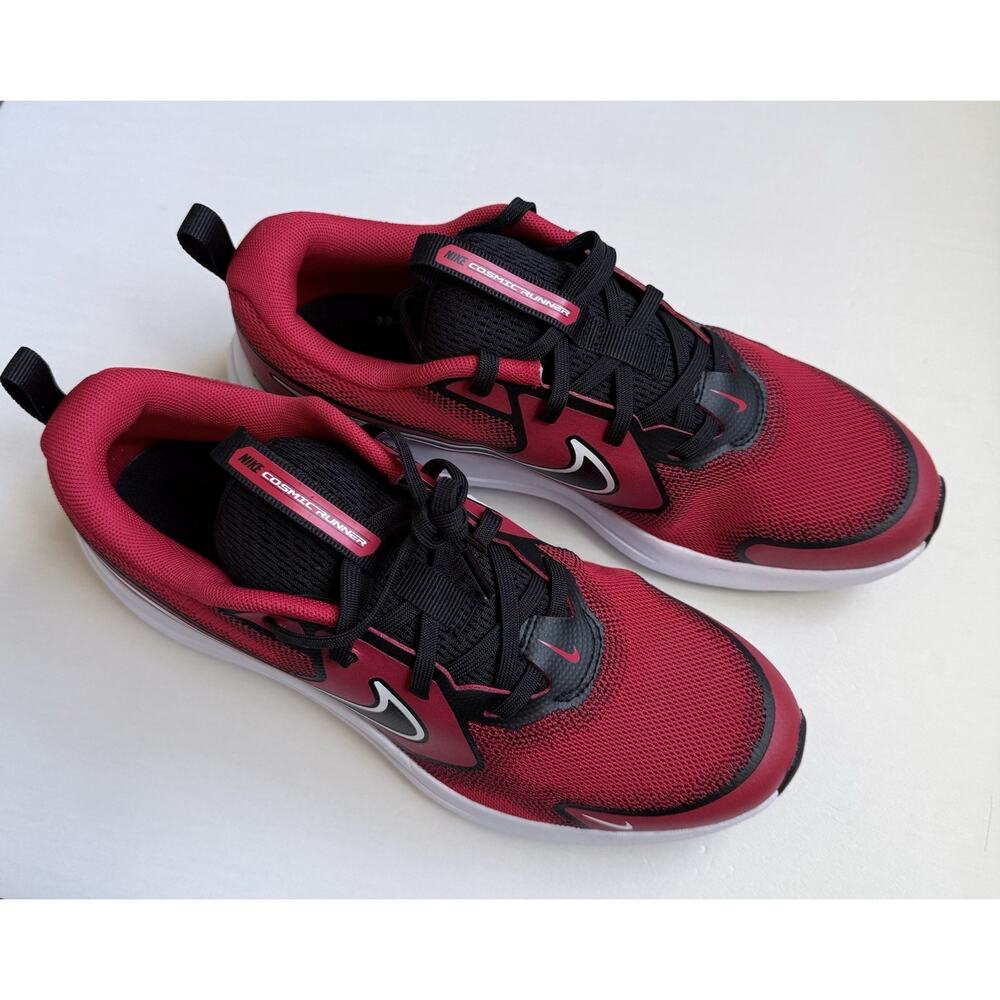 Nike Cosmic Runner GS University Red/Black/White HM4402-601 Size 6.5Y/7W - Picture 2 of 9